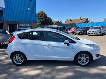 Used Ford Fiesta 2015 for sale - 78405393: Photo