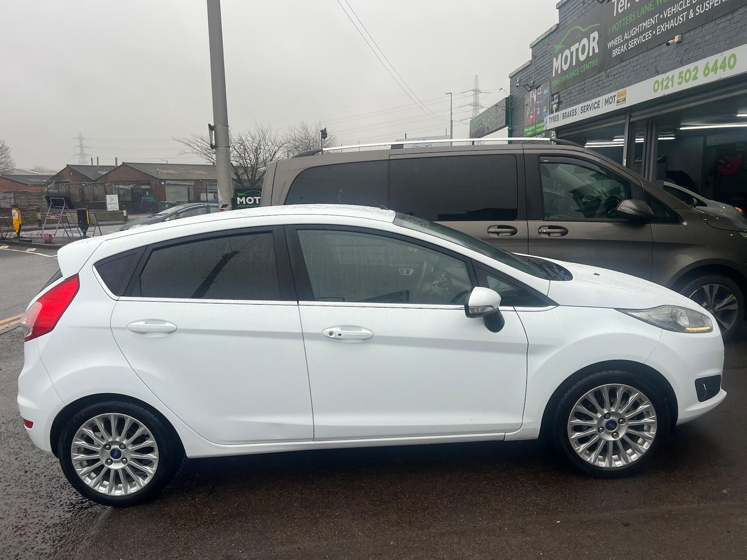 Used Ford Fiesta for sale - 77279065: Photo 2