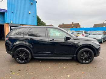 Used Land Rover Discovery Sport 2018 for sale - 74828620: Photo