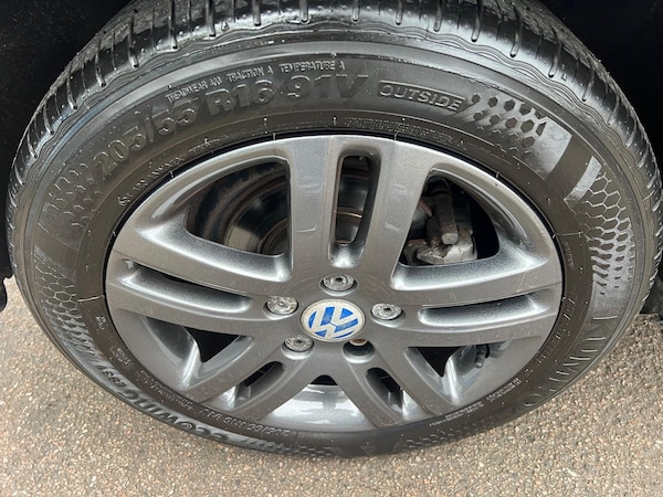 Used Volkswagen Golf 2009 for sale - 76270635: Photo 10