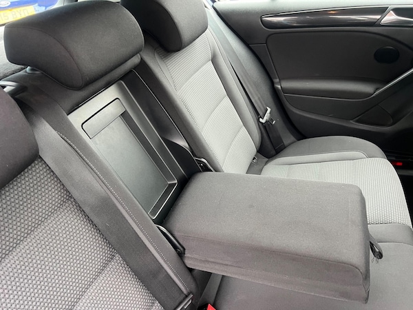Used Volkswagen Golf 2009 for sale - 76270635: Photo 24