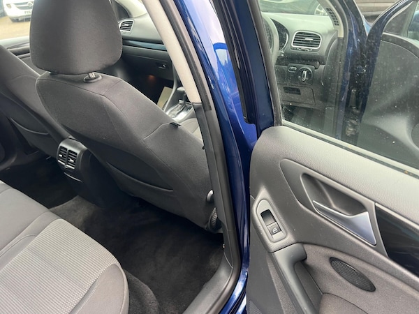 Used Volkswagen Golf 2009 for sale - 76270635: Photo 26