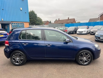Used Volkswagen Golf 2009 for sale - 76270635: Photo 2