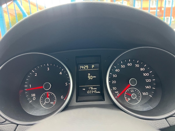 Used Volkswagen Golf 2009 for sale - 76270635: Photo 31