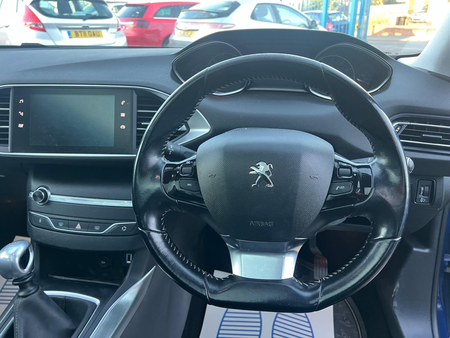 Used Peugeot 308 2018 for sale - 77671013: Photo 16