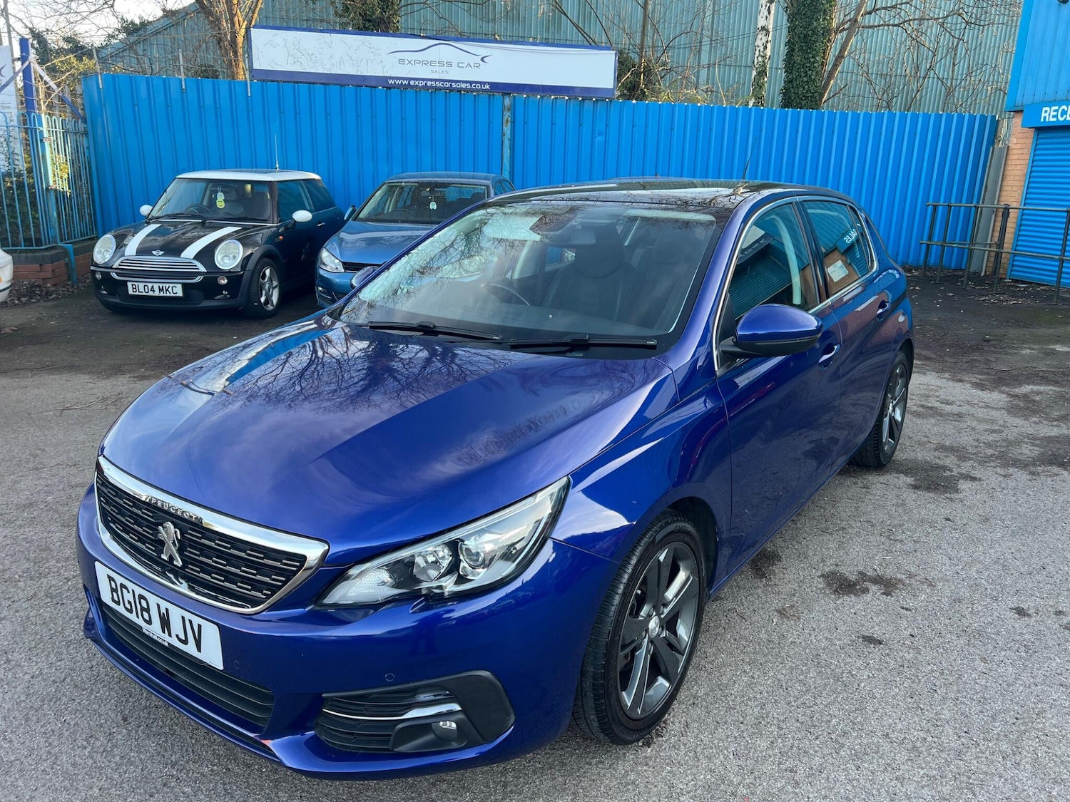 Used Peugeot 308 2018 for sale - 77671013: Photo 4