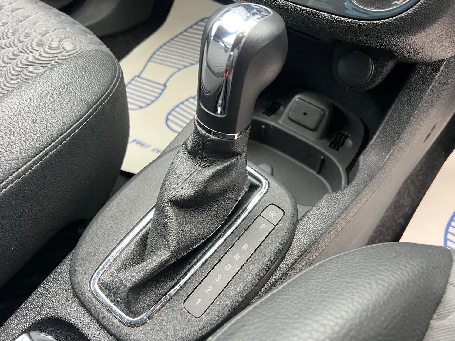 Used Vauxhall Corsa 2012 for sale - 77203144: Photo 18