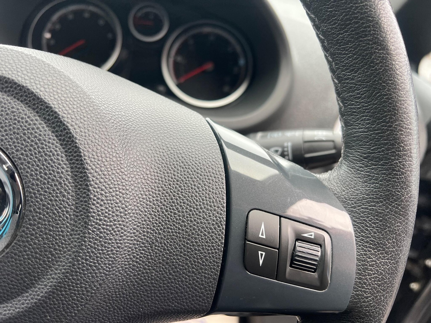 Used Vauxhall Corsa 2012 for sale - 77203144: Photo 20