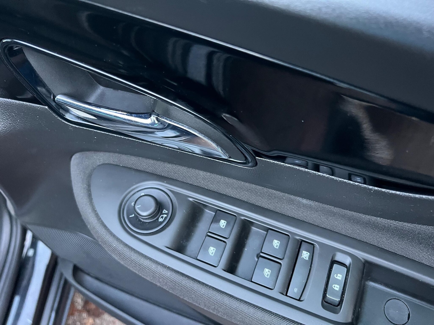 Used Vauxhall Mokka X 2017 for sale - 76942585: Photo 22