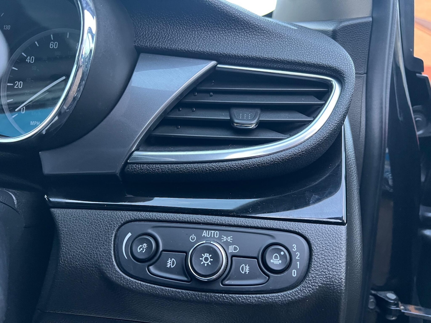 Used Vauxhall Mokka X 2017 for sale - 76942585: Photo 23