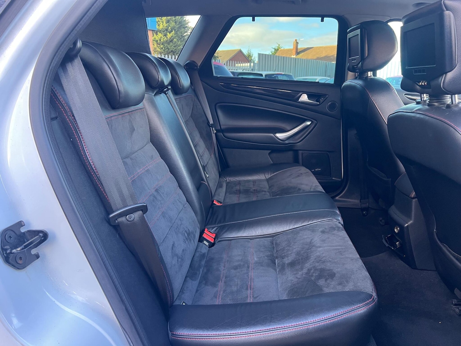 Used Ford Mondeo 2011 for sale - 76659123: Photo 15