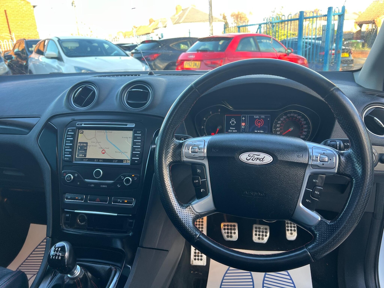 Used Ford Mondeo 2011 for sale - 76659123: Photo 17