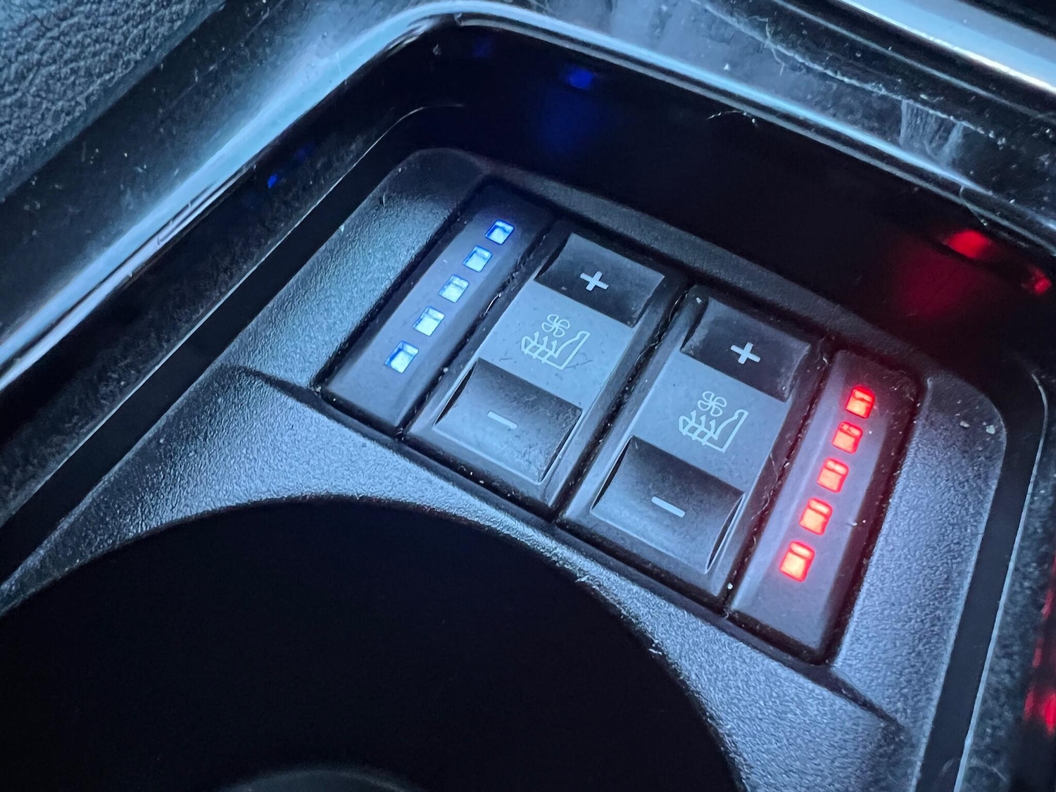 Used Ford Mondeo 2011 for sale - 76659123: Photo 19