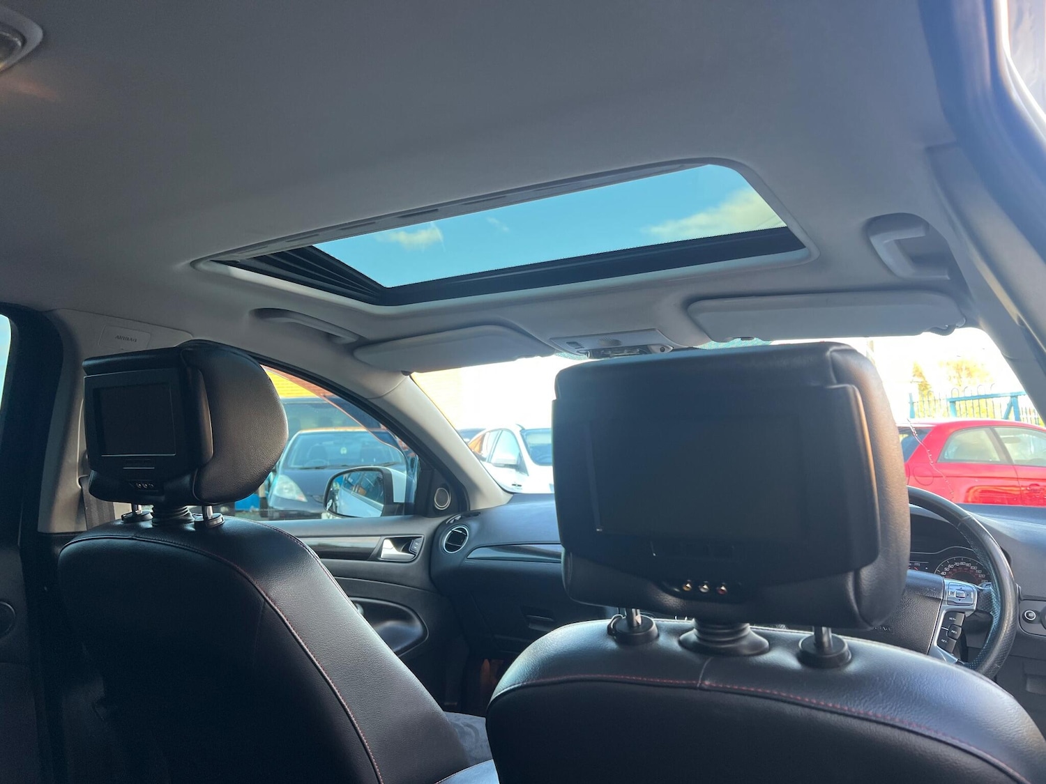 Used Ford Mondeo 2011 for sale - 76659123: Photo 21