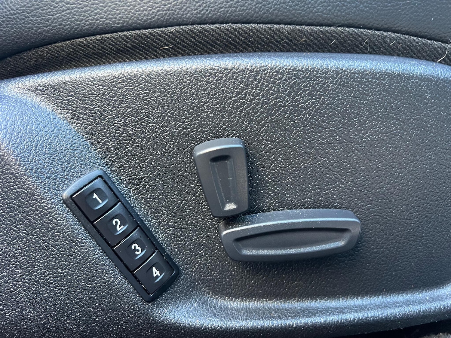 Used Ford Mondeo 2011 for sale - 76659123: Photo 23