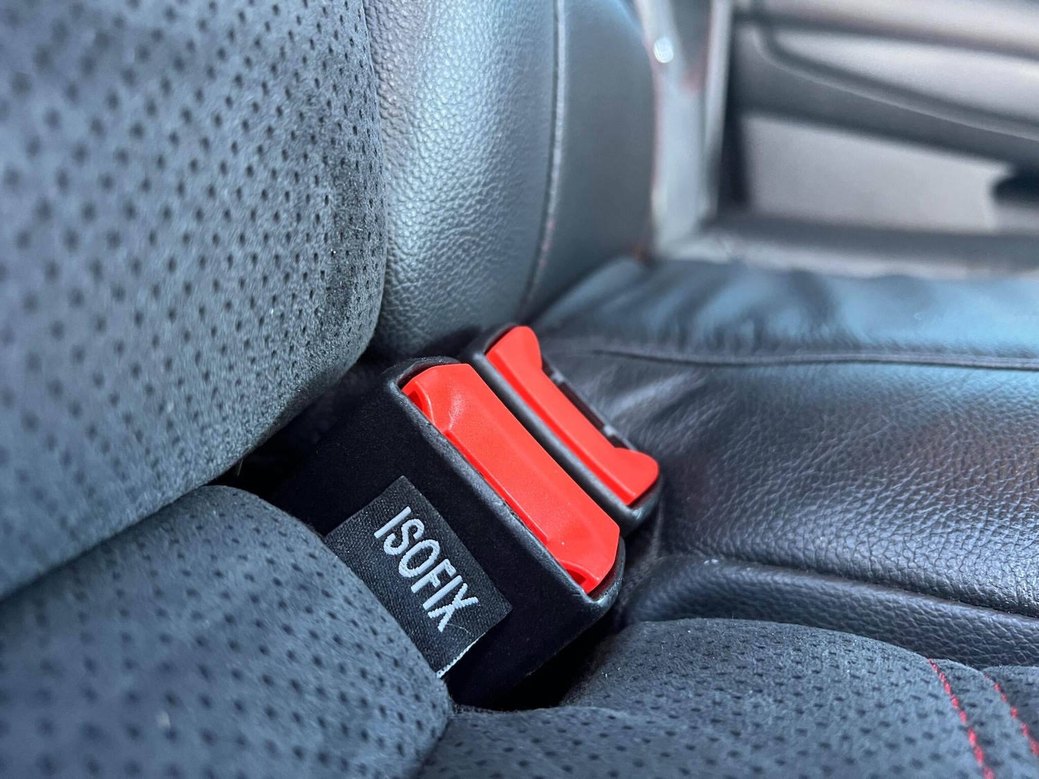 Used Ford Mondeo 2011 for sale - 76659123: Photo 24