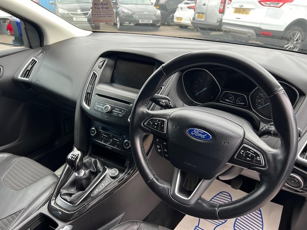 Used Ford Focus 2015 for sale - 76228040: Photo 16