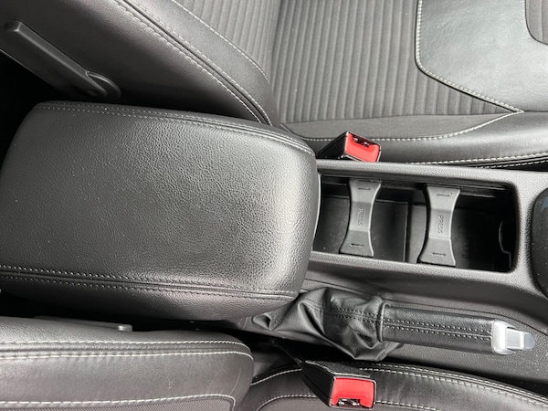 Used Ford Focus 2015 for sale - 76228040: Photo 26