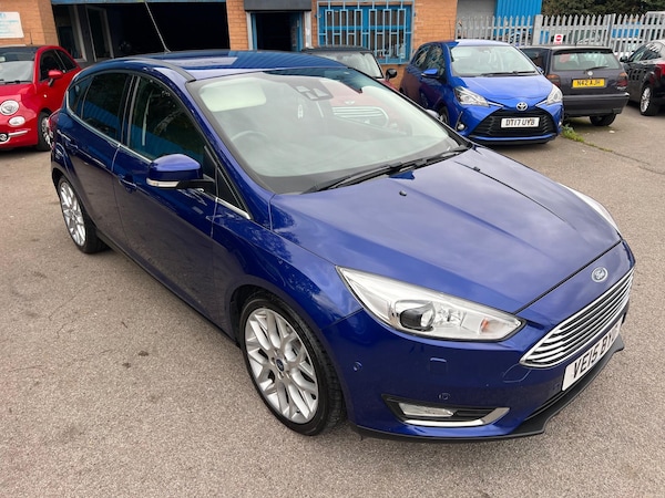 Used Ford Focus 2015 for sale - 76228040: Photo 9