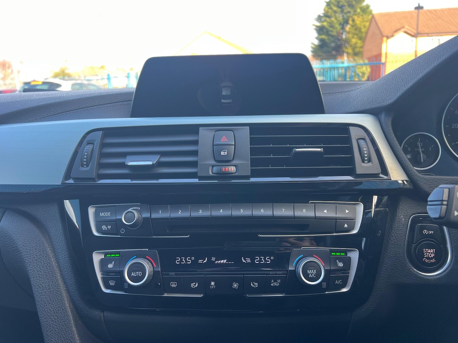 Used BMW 3 Series 2018 for sale - 77376477: Photo 24