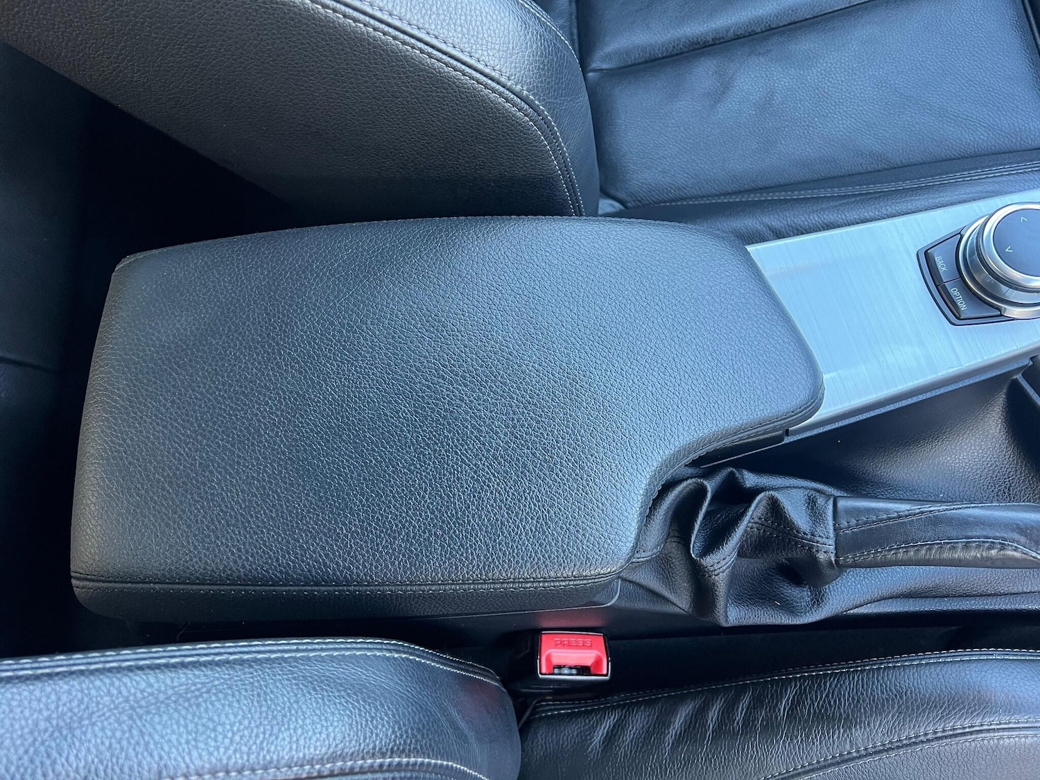 Used BMW 3 Series 2018 for sale - 77376477: Photo 31