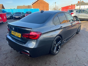 Used BMW 3 Series 2018 for sale - 77376477: Photo
