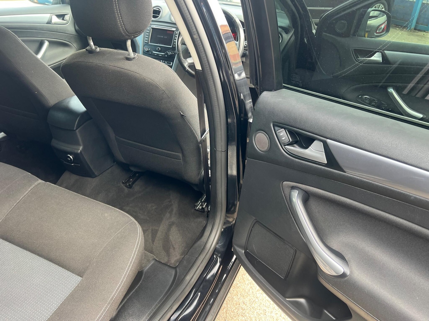 Vehicle 29