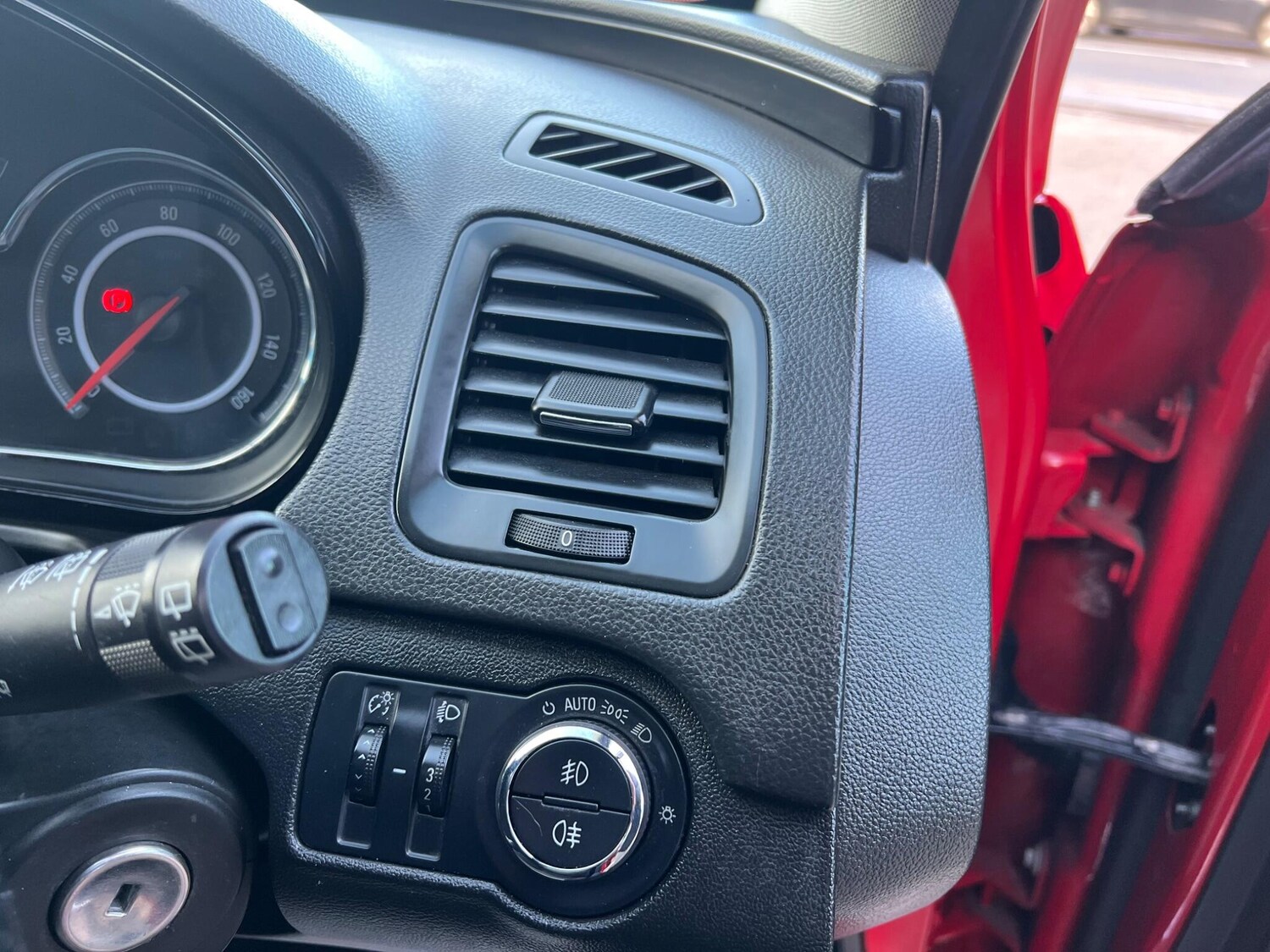 Used Vauxhall Insignia for sale - 77793782: Photo 24