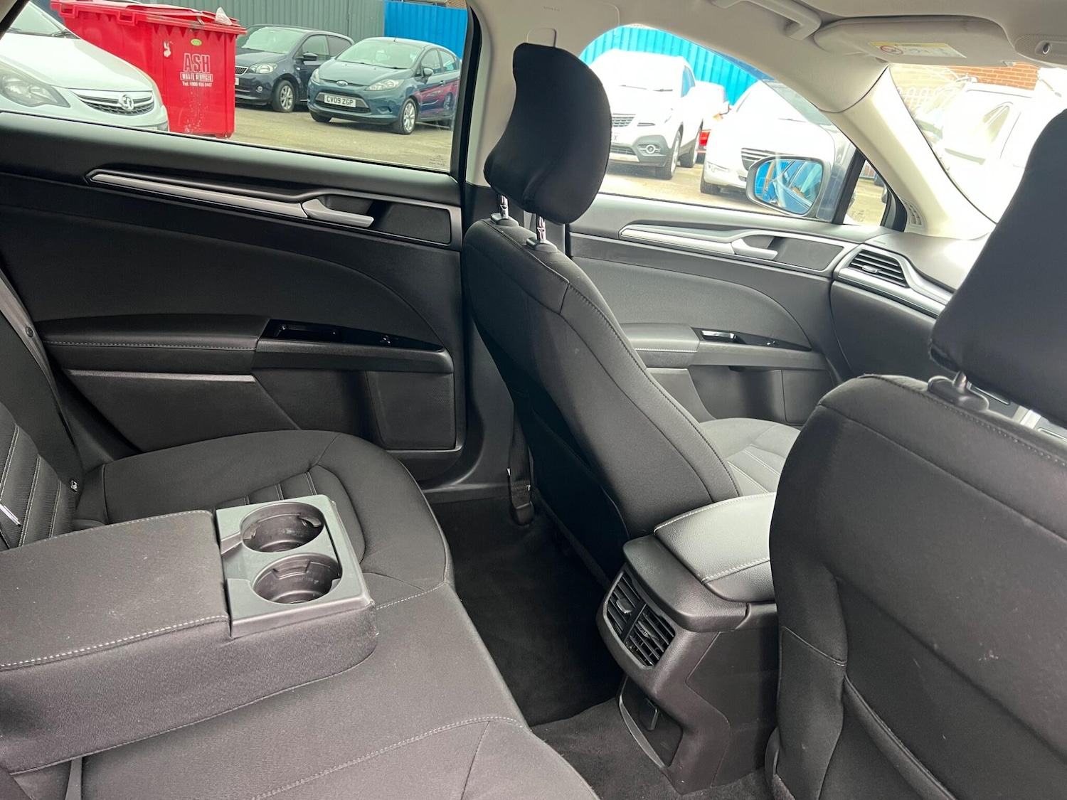 Used Ford Mondeo 2016 for sale - 77799285: Photo 25