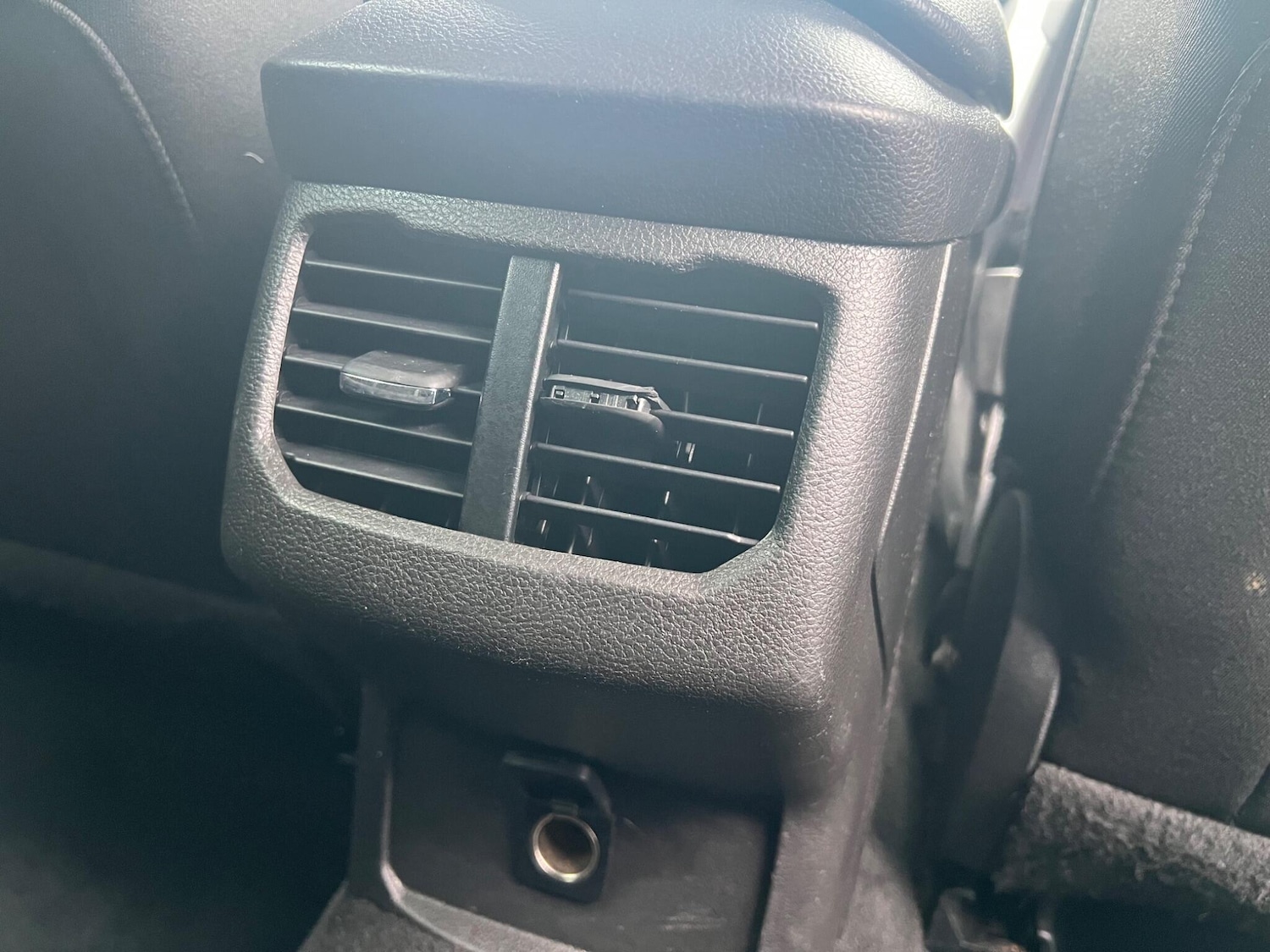 Used Ford Mondeo 2016 for sale - 77799285: Photo 27