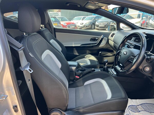 Used Kia Pro Ceed 2013 for sale - 75646768: Photo 10