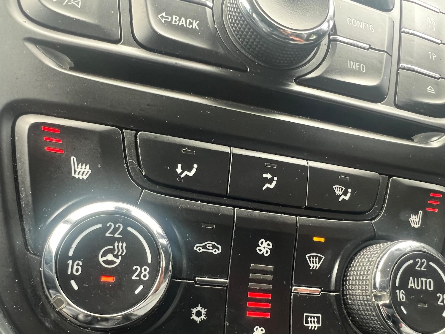 Used Vauxhall Mokka 2016 for sale - 76336405: Photo 27