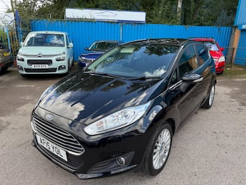Used Ford Fiesta 2015 for sale - 79780507: Photo