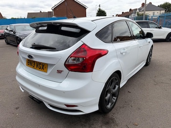 Used Ford Focus 2013 for sale - 79361753: Photo