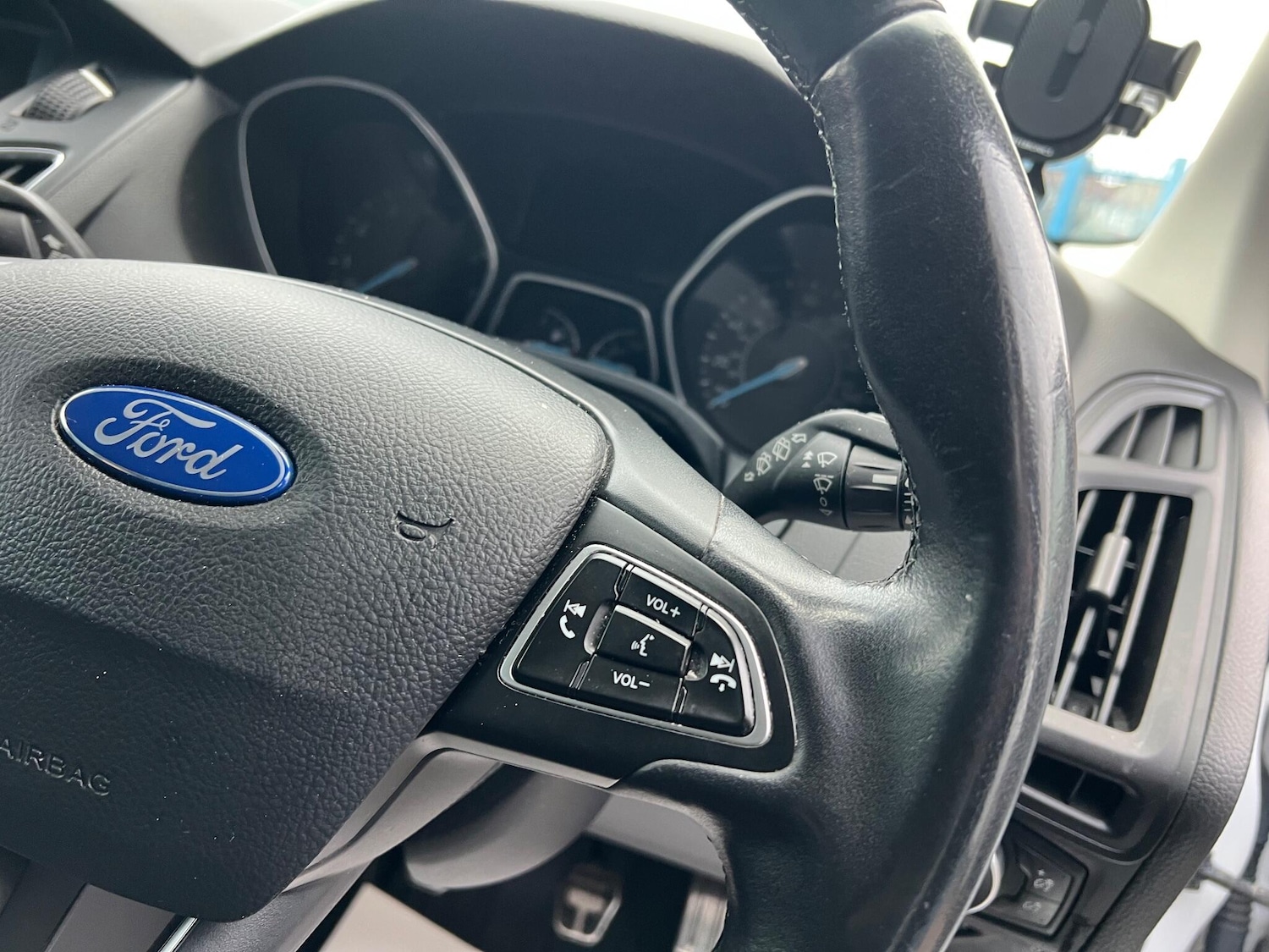 Used Ford Focus 2015 for sale - 77067236: Photo 26