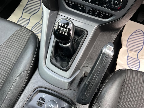 Used Ford Focus 2012 for sale - 76012431: Photo 16