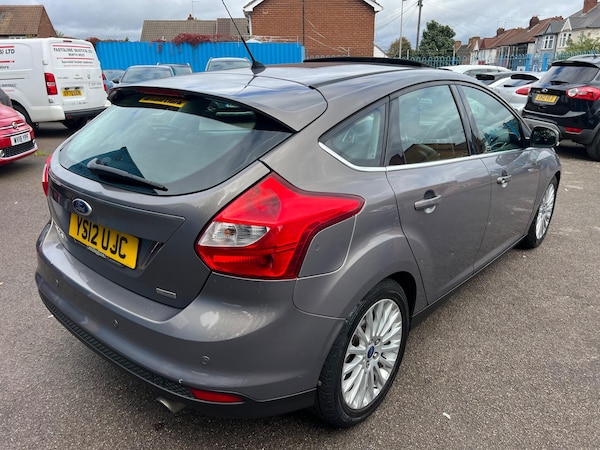 Used Ford Focus 2012 for sale - 76012431: Photo 3