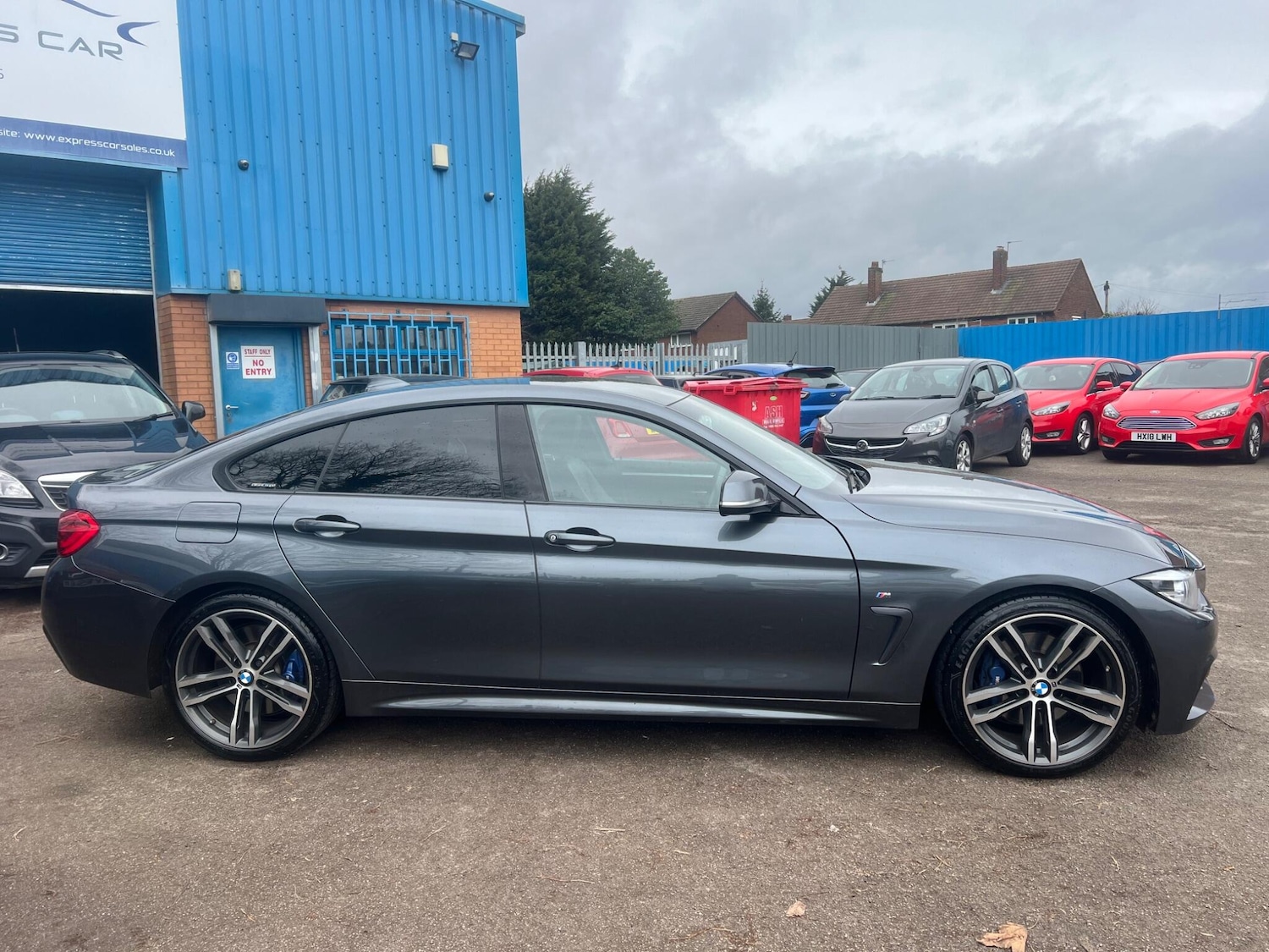 Used BMW 4 Series 2017 for sale - 77696430: Photo 2
