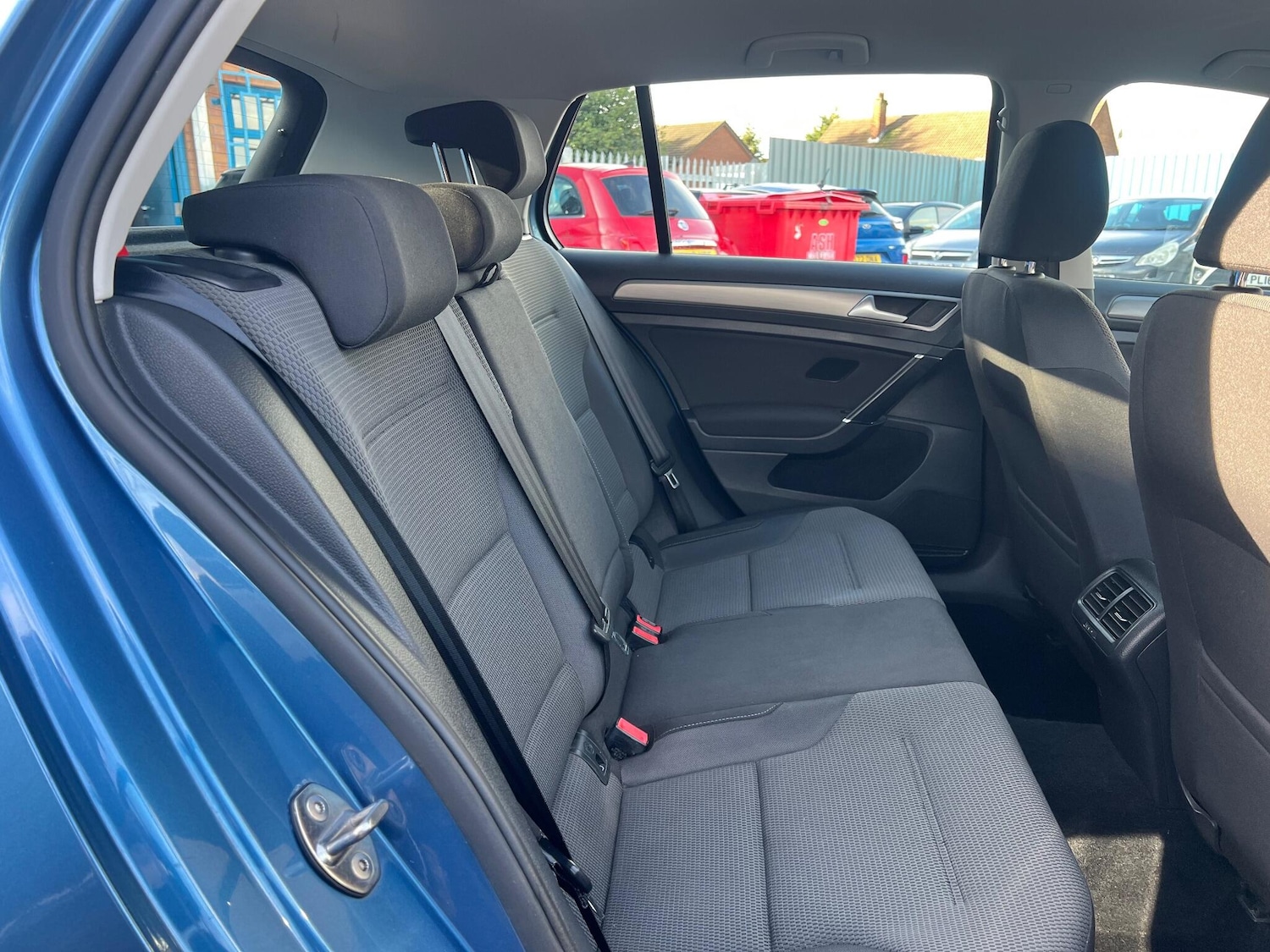 Used Volkswagen Golf 2015 for sale - 77278779: Photo 12