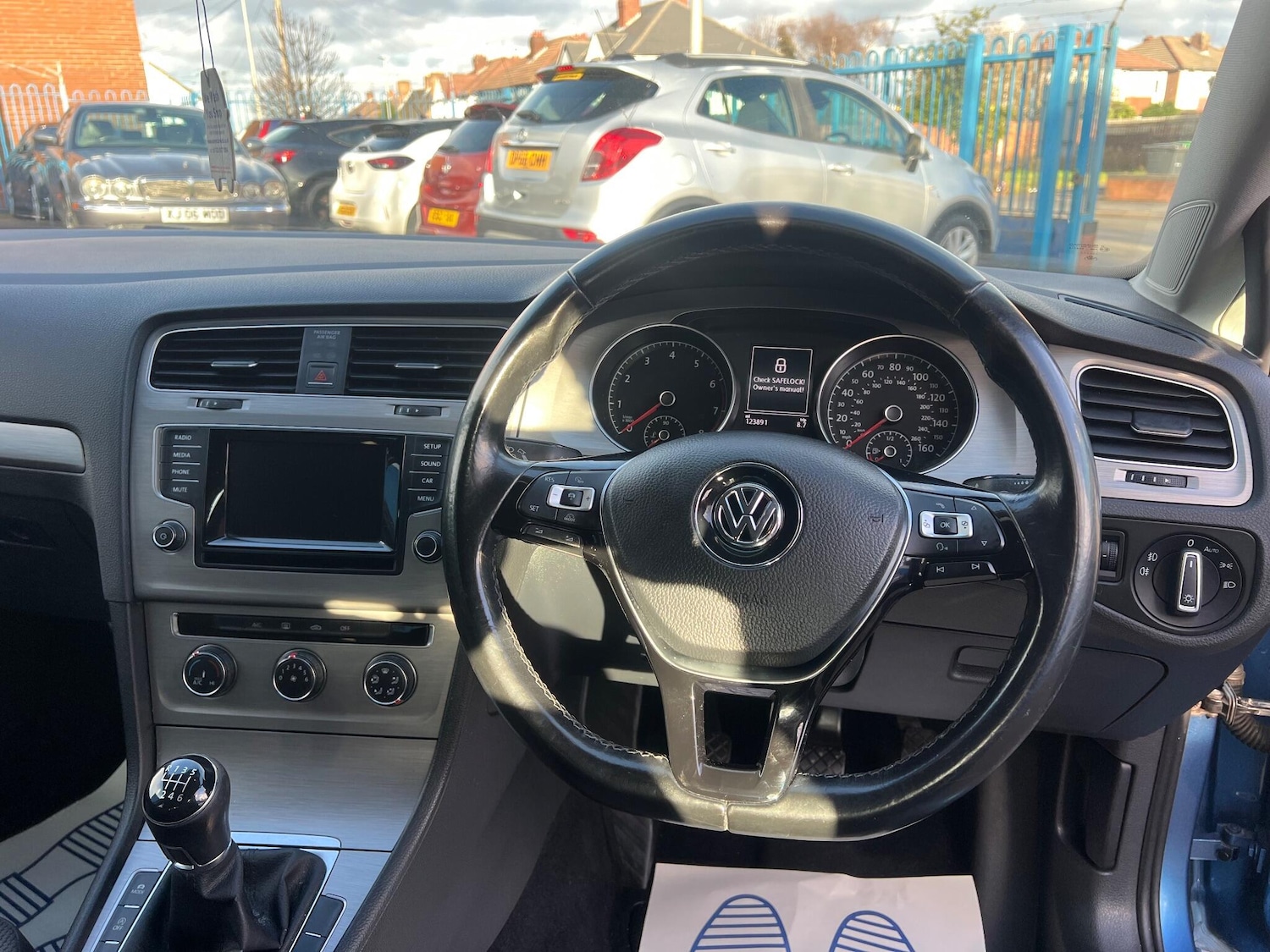Used Volkswagen Golf 2015 for sale - 77278779: Photo 14