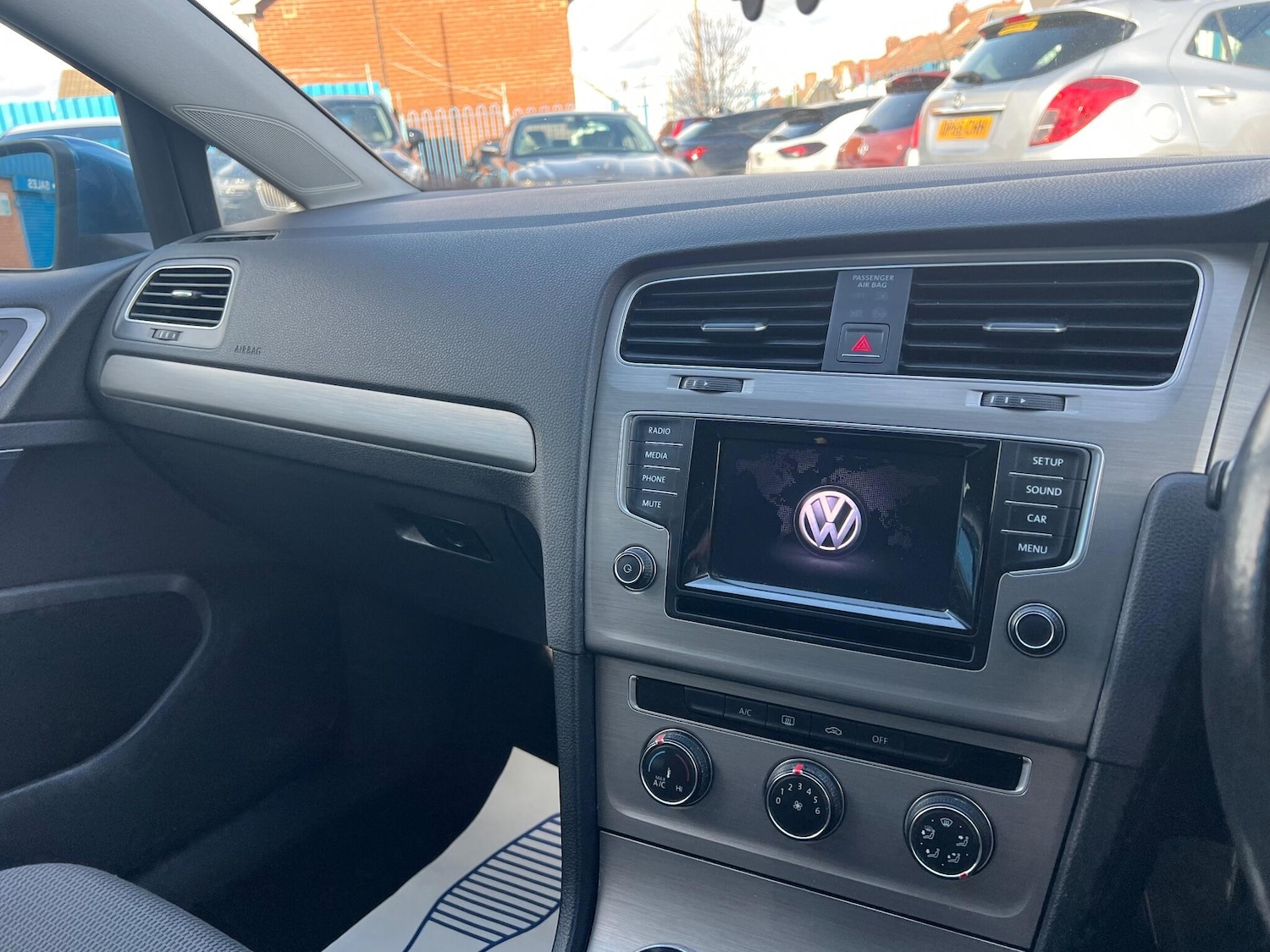 Used Volkswagen Golf 2015 for sale - 77278779: Photo 16