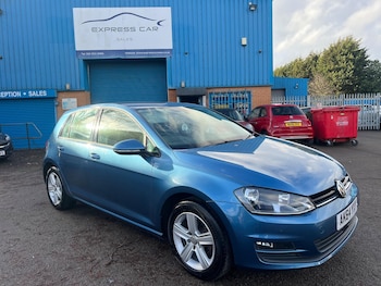 Used Volkswagen Golf 2015 for sale - 77278779: Photo