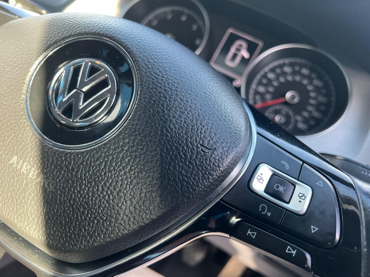 Used Volkswagen Golf 2015 for sale - 77278779: Photo 30
