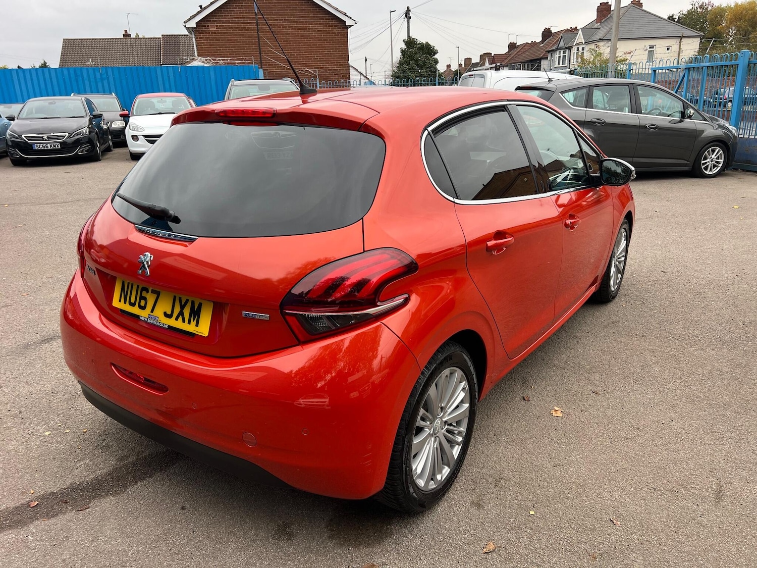 Used Peugeot 208 2017 for sale - 76423421: Photo 3