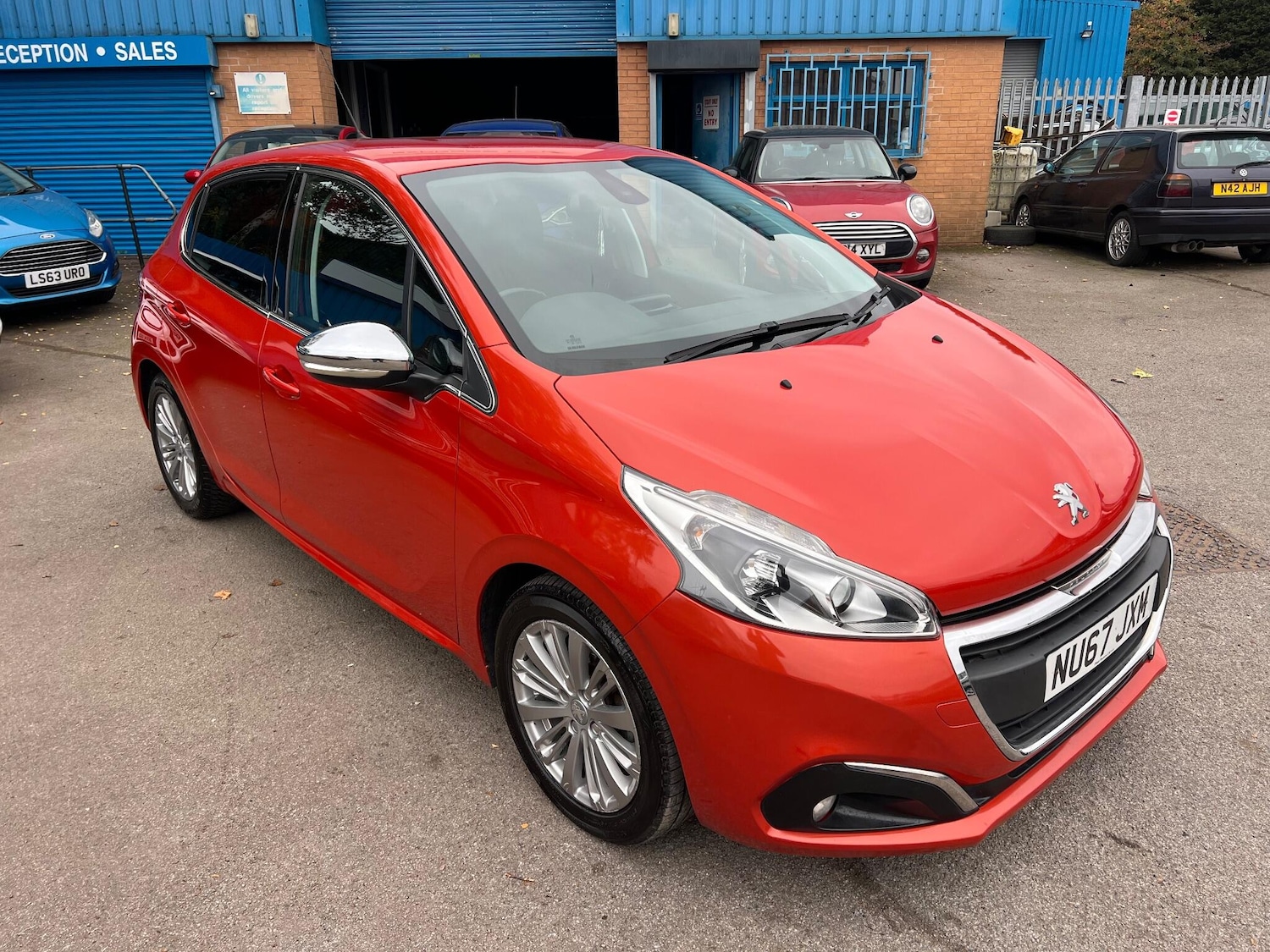 Used Peugeot 208 2017 for sale - 76423421: Photo 9