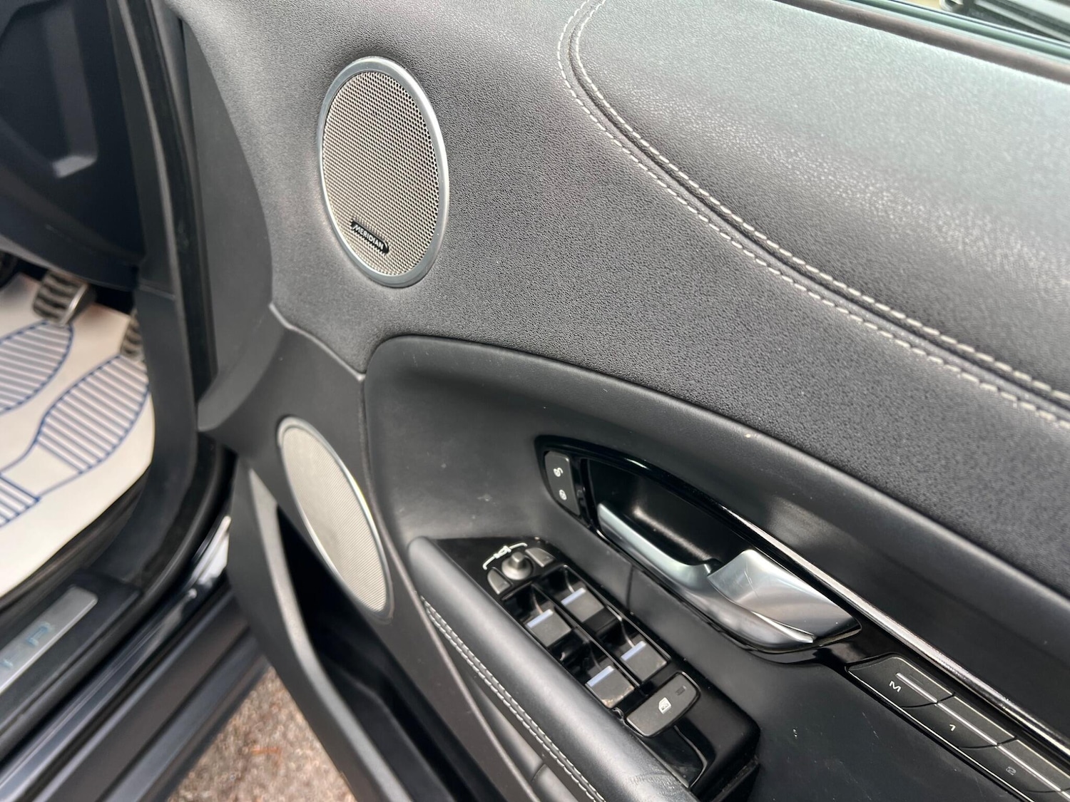 Used Land Rover Range Rover Evoque for sale - 77565105: Photo 24