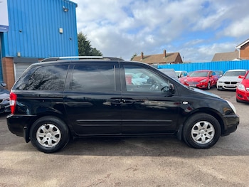 Used Kia Sedona 2010 for sale - 77709820: Photo