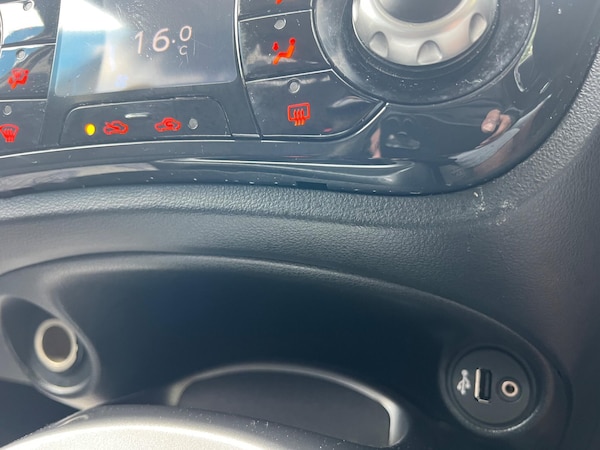 Used Nissan Juke 2011 for sale - 76108345: Photo 18