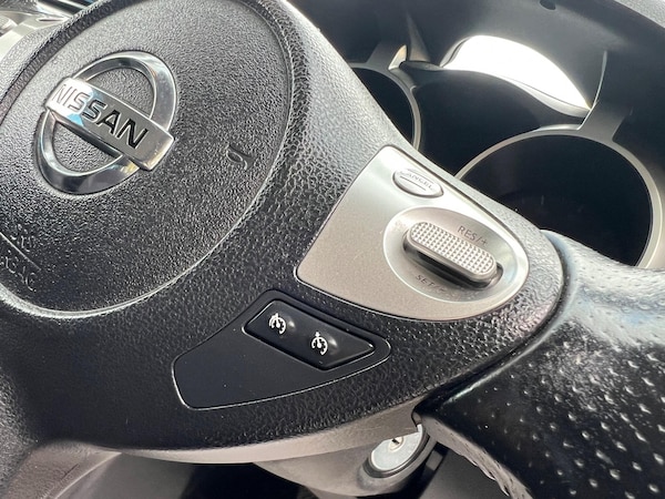 Used Nissan Juke 2011 for sale - 76108345: Photo 24