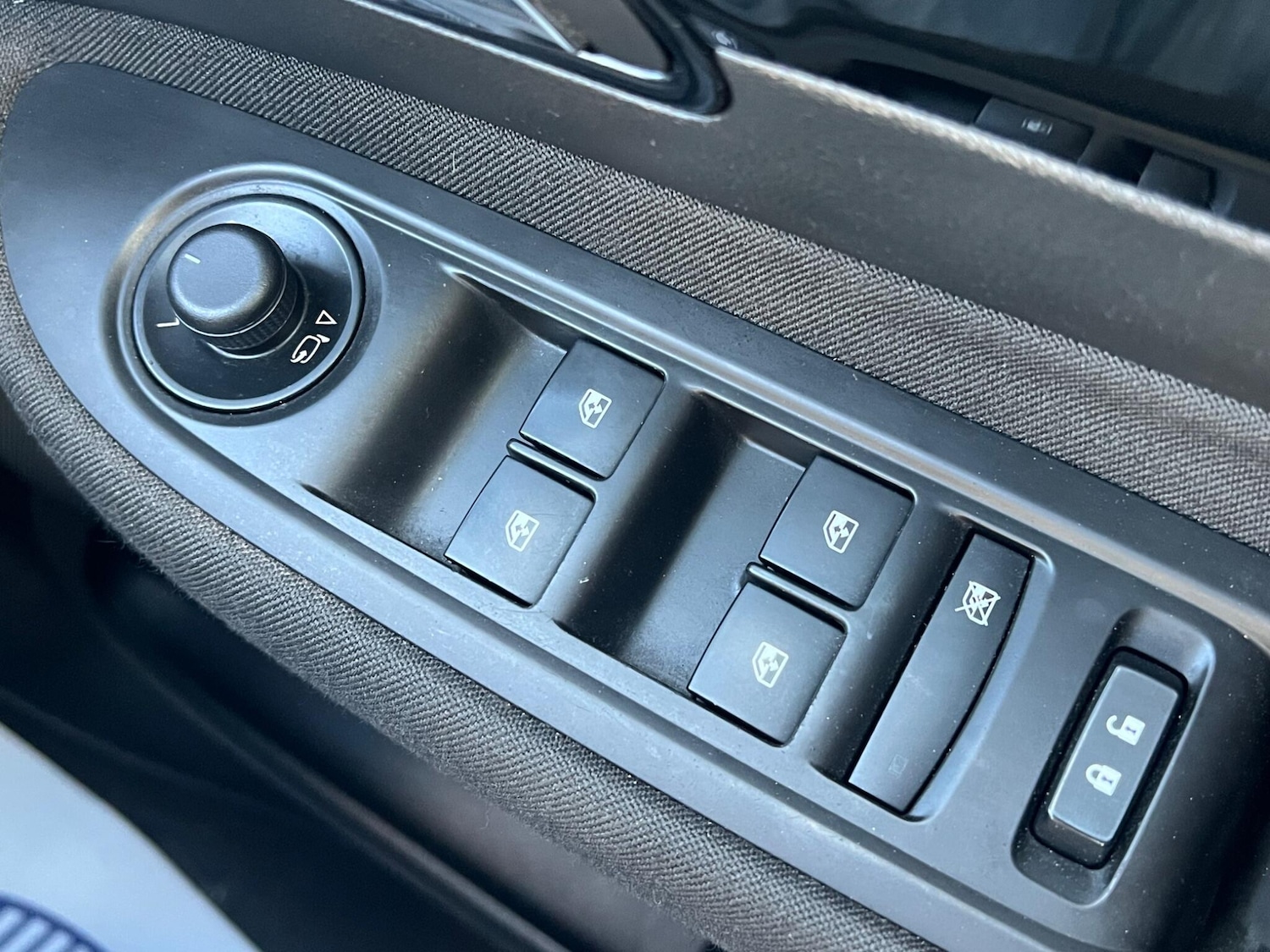 Used Vauxhall Mokka X 2016 for sale - 77898160: Photo 26